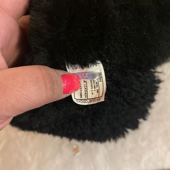 Ugg 1873 black sheepskin bailey button triplet boots /classic tall wool/sherpa - Picture 8 of 11